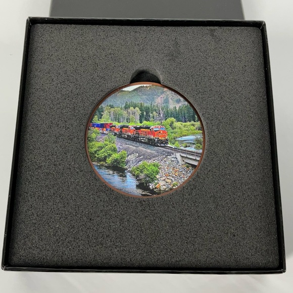 NEW! 2021 BNSF Railway Commemorative Injury Free Safety Coin -‎ Railroad